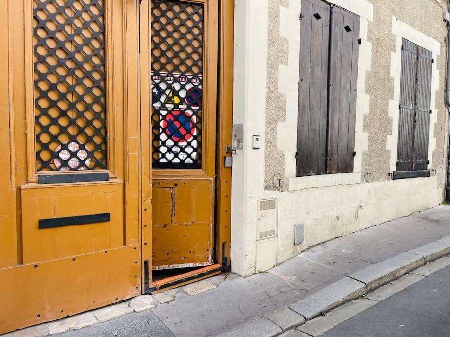 Apartament Le Petit Meuble Hyper Centre Orlean Zewnętrze zdjęcie
